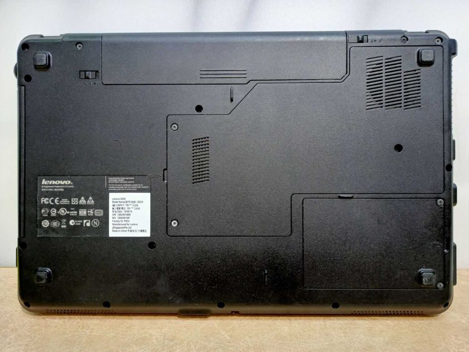 Ноутбук Lenovo IdeaPad G550(20023) + upgrade cpu C2Duo T9300, 8GB, SSD