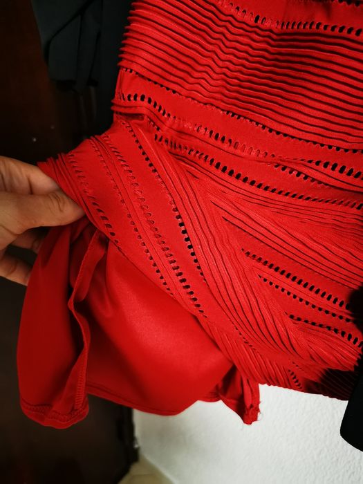 É um vestido e um casaco