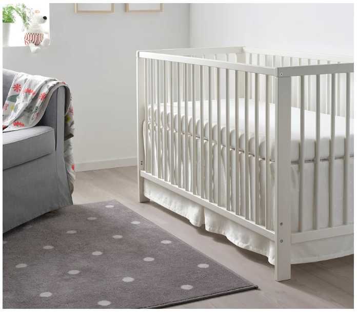 Berço GULLIVER + colchão + acessórios