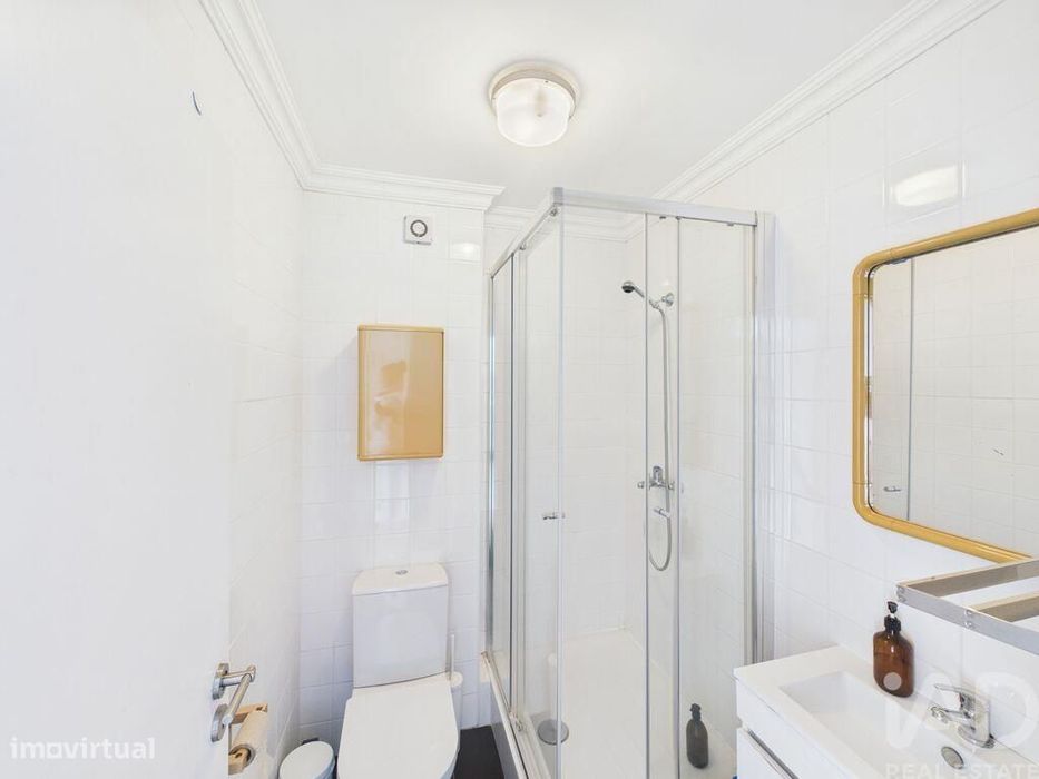 Apartamento T2 em Misericórdia de 51,3 m2