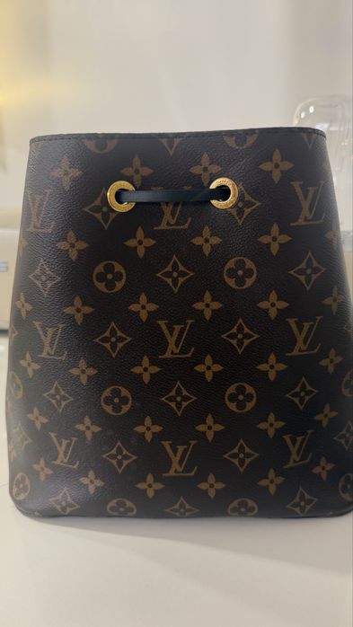 Louis Vuittom Neonoe MM monogram de 2019