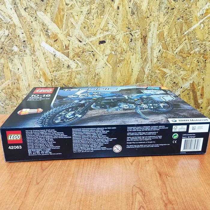 Lego Technic 42063 BMW R 1200 GS Adventure Selado