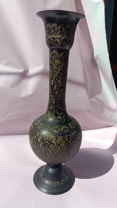 Продам вазу з латуні