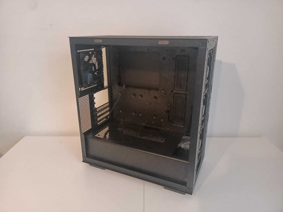 Obudowa Deepcool CH510 + 4x Arctic P12