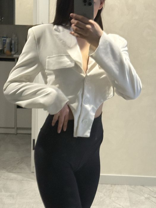 Піджак з плечима