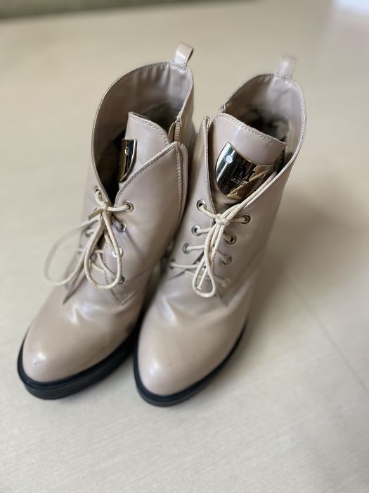 Ботільйони