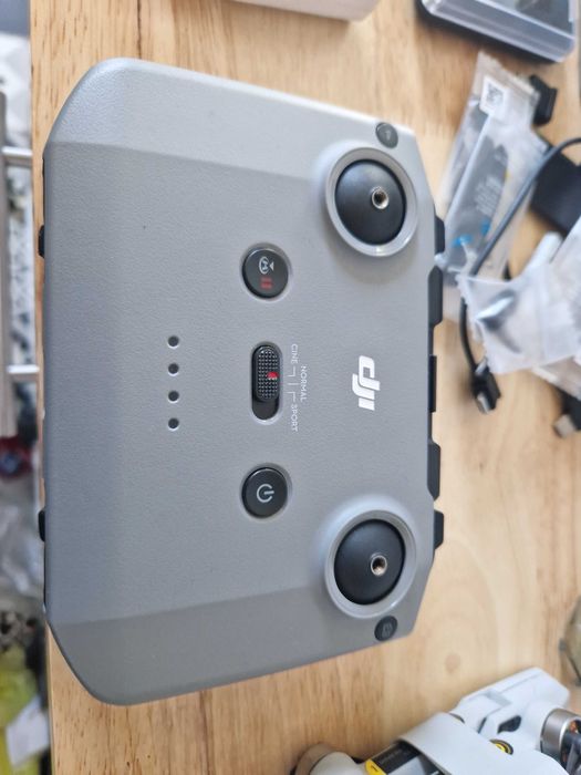 Dron DJI Mini 2 FMC Fly More Combo