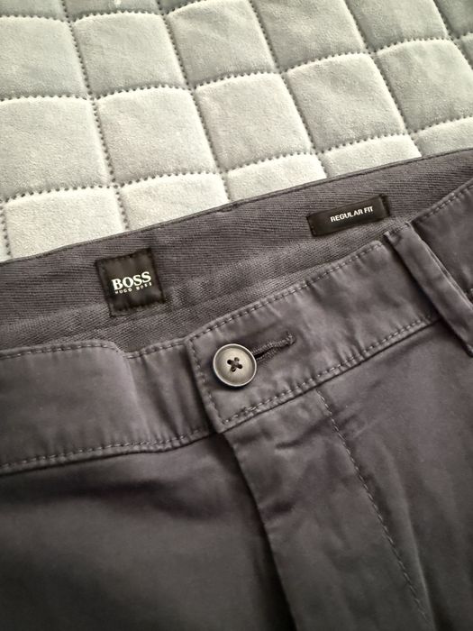 Spodnie Hugo Boss , 32 rozmiar