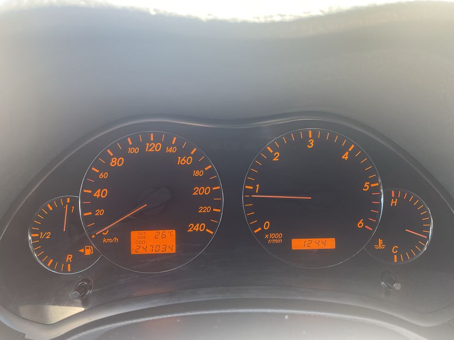 Toyota Avensis т 25, 2,2