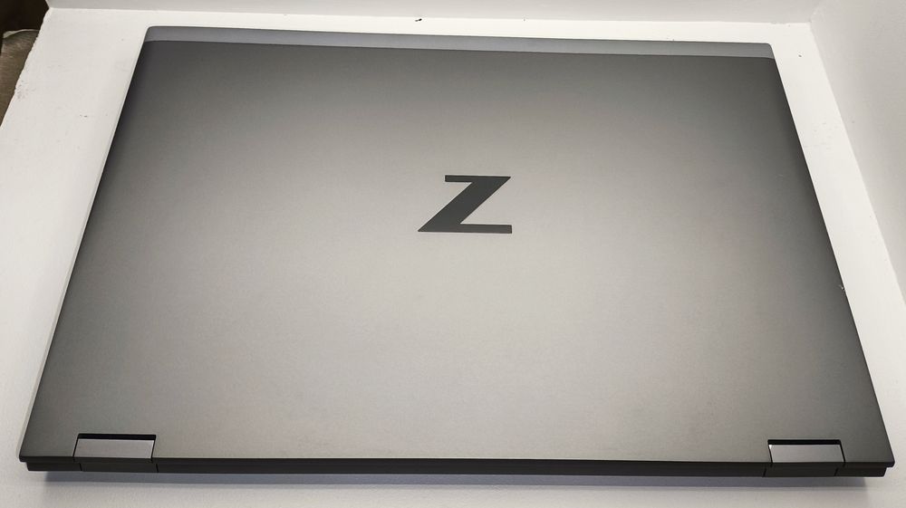 Графічна станція HP ZBook Fury 17 G8