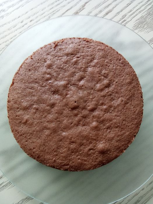 Бісквітні коржі.