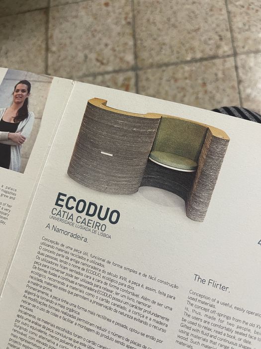 Peca de design namoradeira