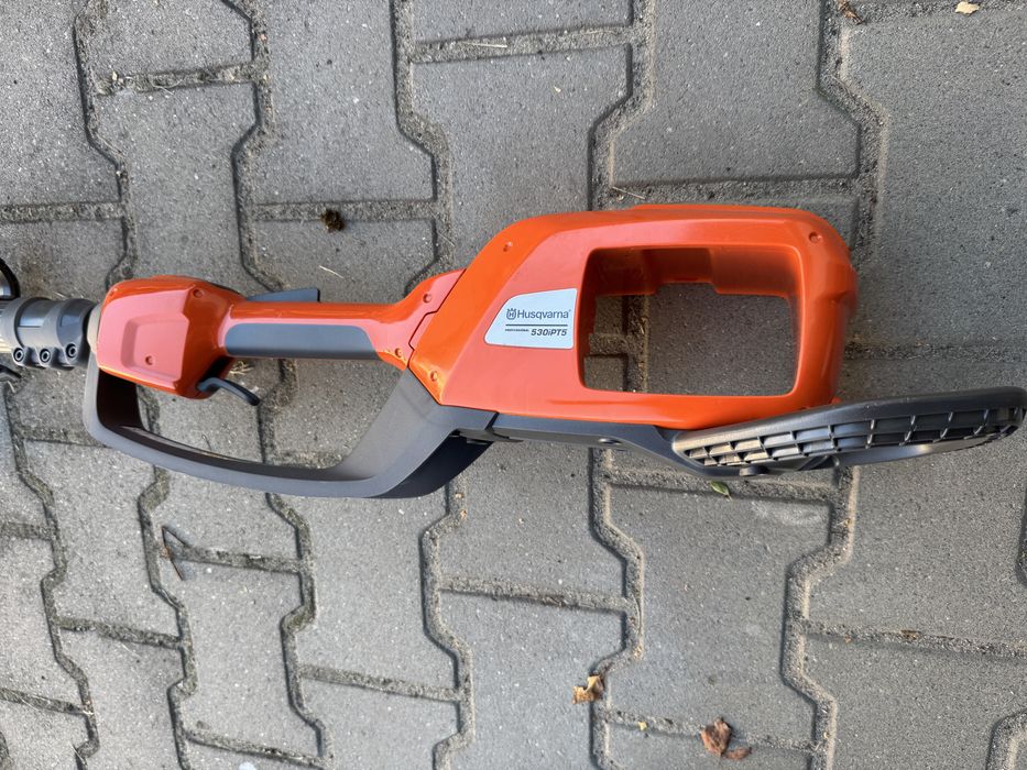 Sprzedam nową Podkrzesywarka akumulatorowa 530iPT5 Husqvarna