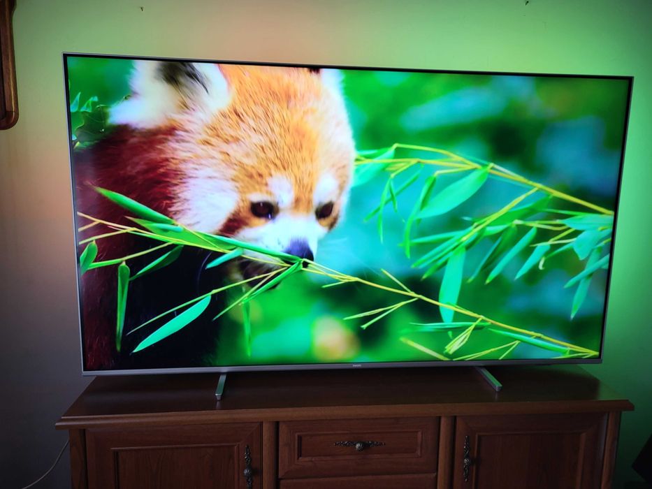 Philips 70" 4k, 3x ambilight,  smart tv