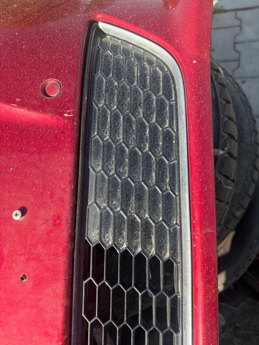 Kratka zderzaka dolna Ford S- Max ST Line po 2018 roku bez uszkodzeń