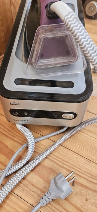 Прасувальна система Braun CareStyle 7 IS 7144 BK