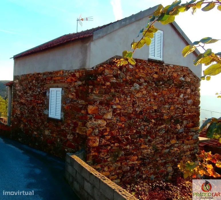 Moradia em Armadouro