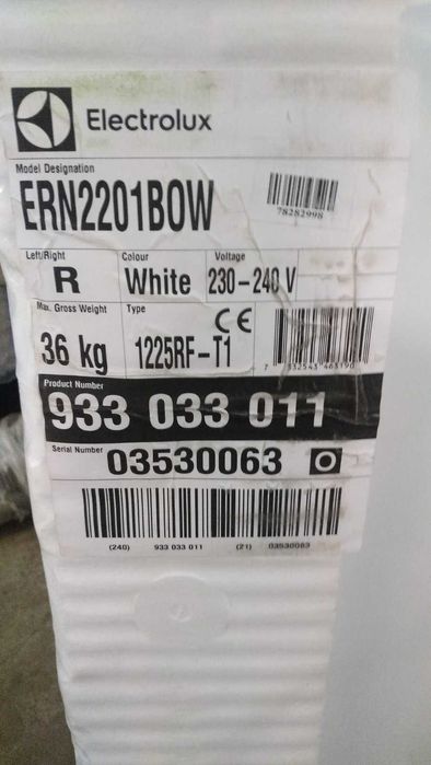 Вбудований холодильник без морозильної камери Electrolux ERN 2201 BOW