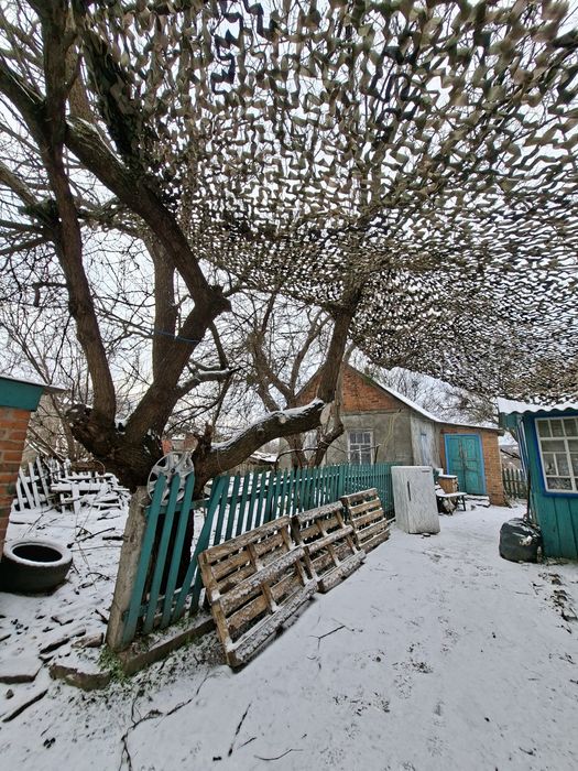 Продам дом в Черкасской Лозовой Центр