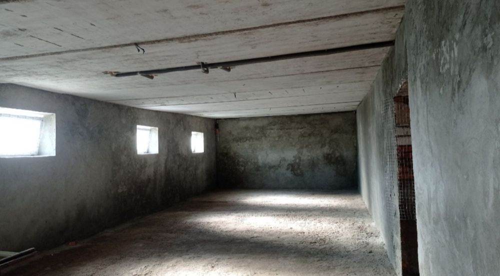 Обєкт + земля  під житло та бізнес
