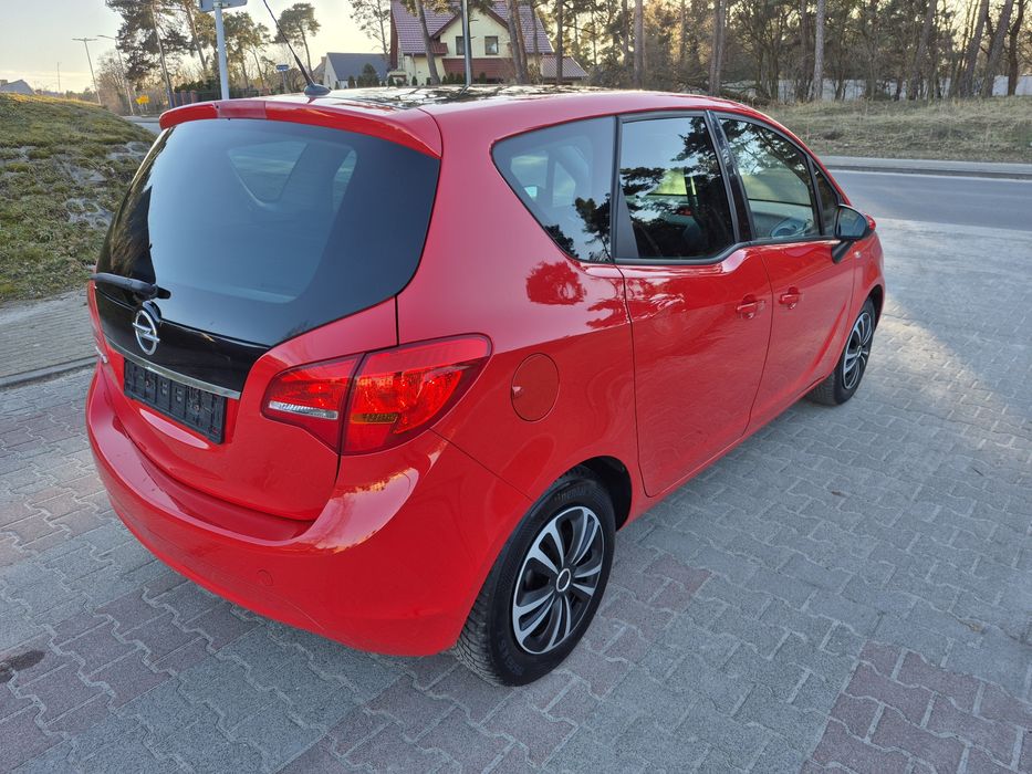 1 Właściciel-2011-1.4 Benzyna-100KM-Opłacony