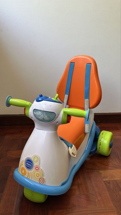 Andador chicco.