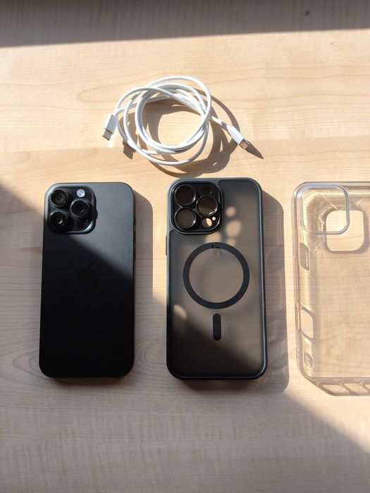 Phone 16 Pro Max 256GB – Como Novo, Garantia, Bateria 100%