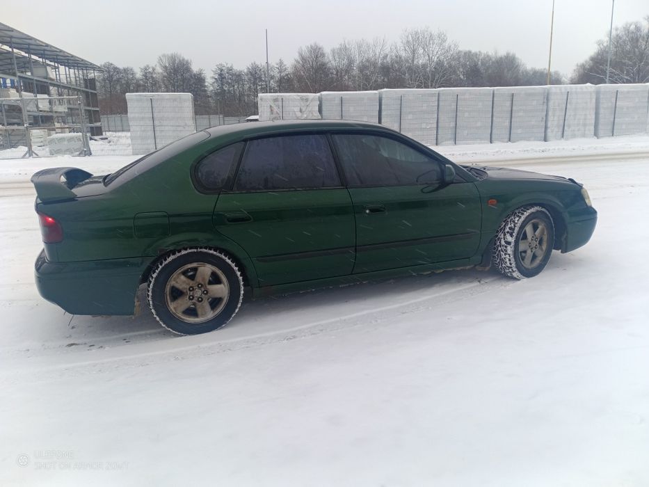 Продам Субару 2.0  4*4