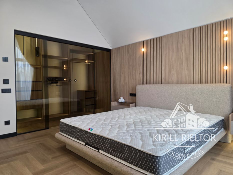 В городке «Золотые Ключи»  продается новый дом с ремонтом «BARN Style»