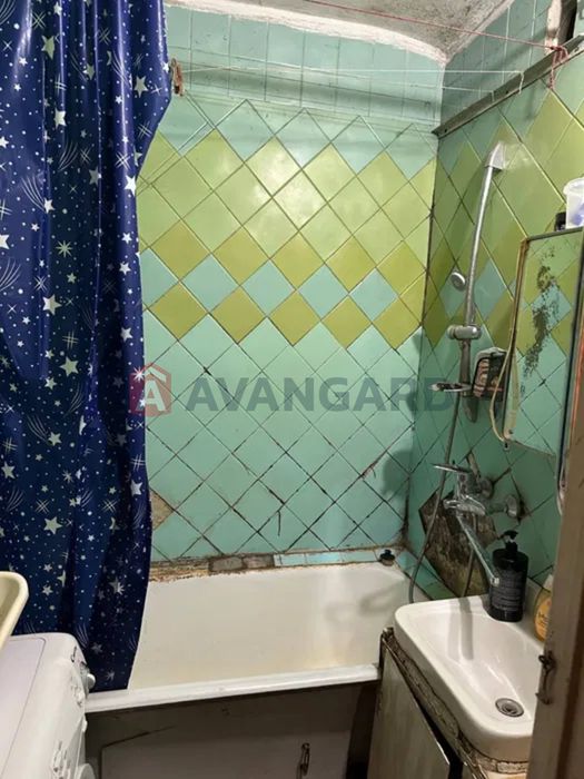 Продам 3к квартиру на Тополе 1, газ, средний этаж, под ремонт, БЕЗНАЛ, 43000$ - More