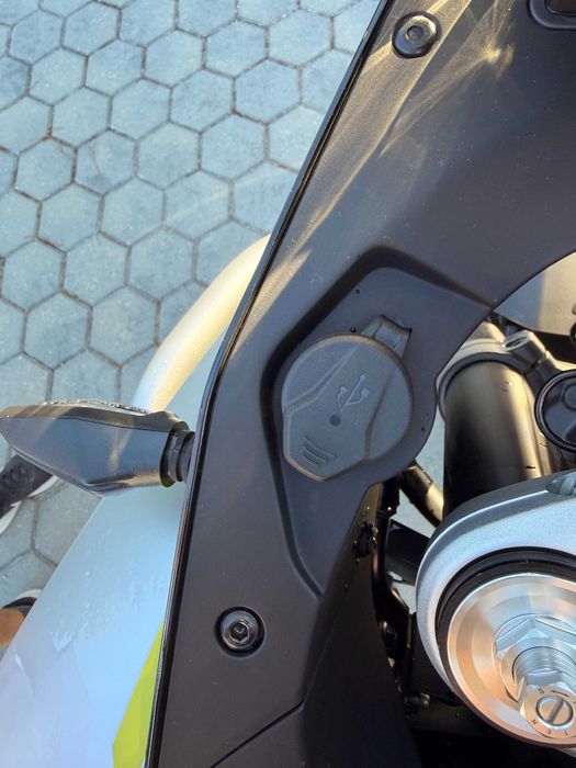 CF MOTO 800 MT Sport