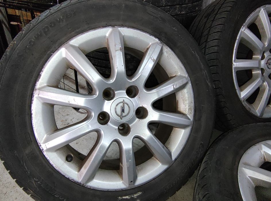 Alufelgi z oponami zimowymi