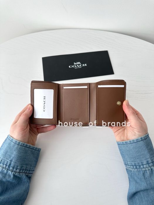 COACH Small Trifold wallet Жіночий гаманець оригінал женский кошелек