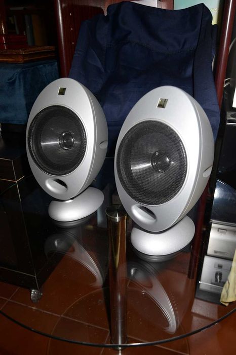 Colunas KEF HTS2005.2