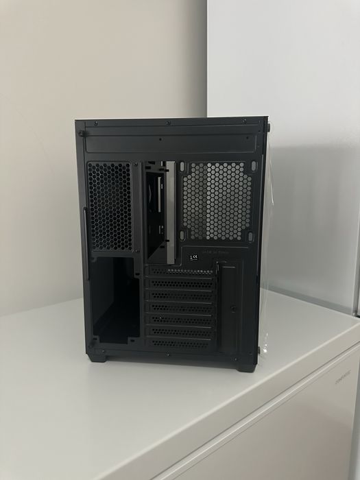 Caixa de pc Mars gaming NOVA