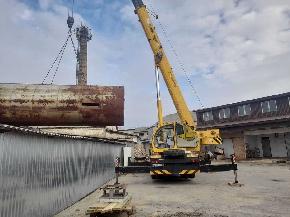 Аренда крана/Кран-китаец/Заказать кран/Кран с длинной стрелой/Услуги