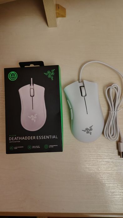 Мишка Deathadder essential