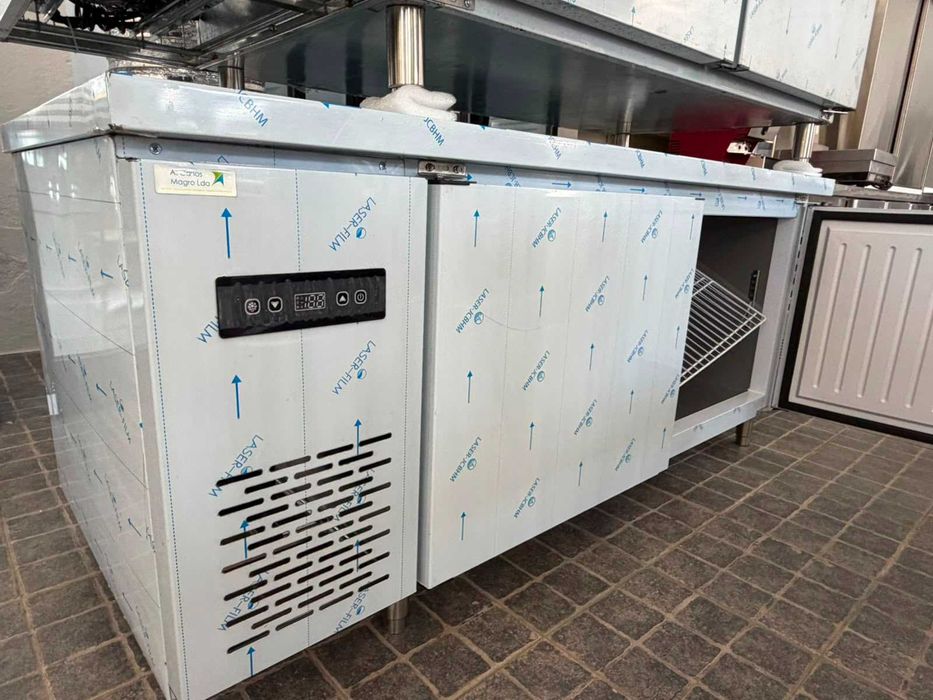 ACM1702 – Bancada de Conservação Inox de 2 Portas - NOVA