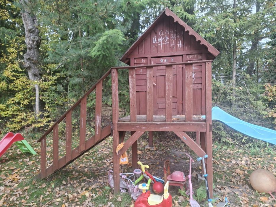 Domek drewniany dla dzieci