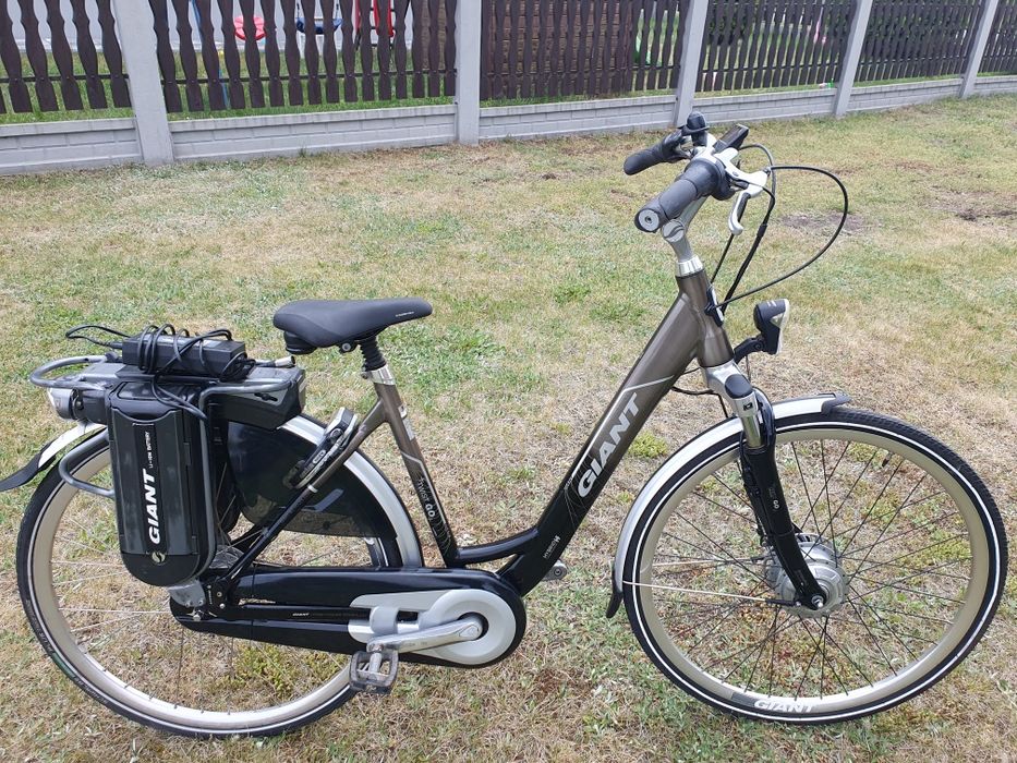 Holenderski rower Elektryczny Giant Twist Go 2023r 3.800km Piękny!!!