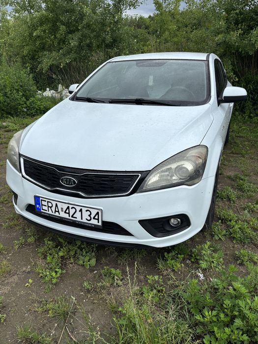 Kia Proceed 2011 rok