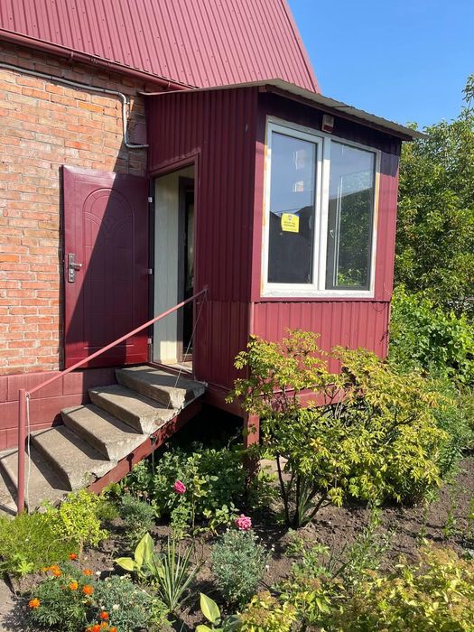 Затишний будинок в улюблених Гречанах!