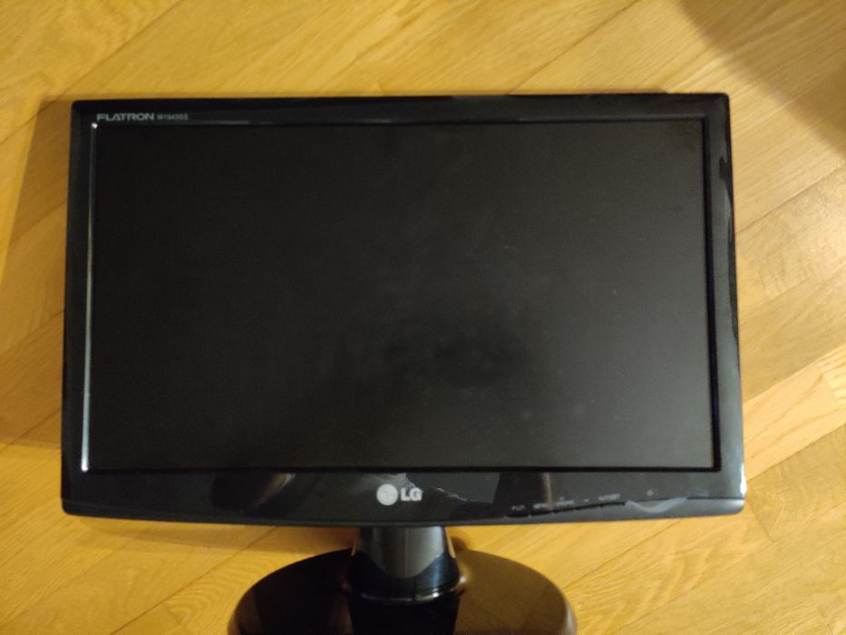 Monitor LG Flatron W1943SS