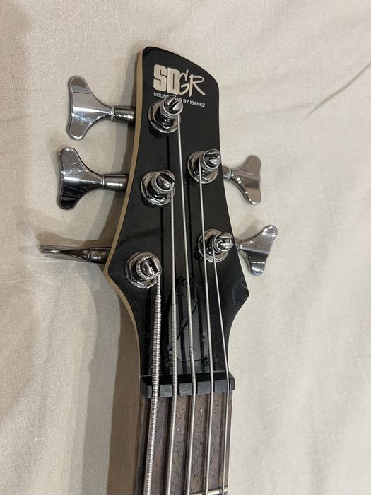 Ibanez SR305 CAP Бас гітара