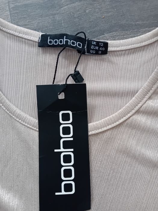 Nowa z metką sukienka damska Boohoo L