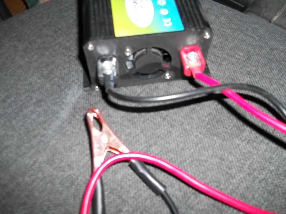 инвертор 12в 220в + АКБ