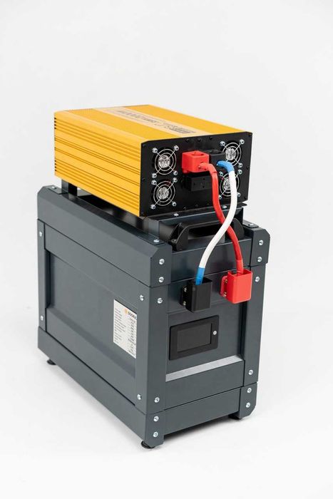 Інвертор з акумуляторна батарея 4 КВт
«4кВт»