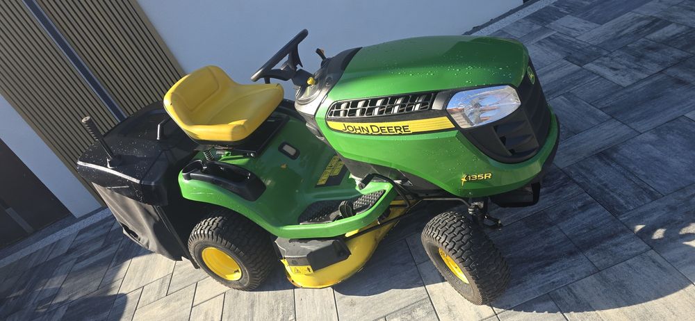 Traktorek kosiarka John Deere X135 Hydro V2