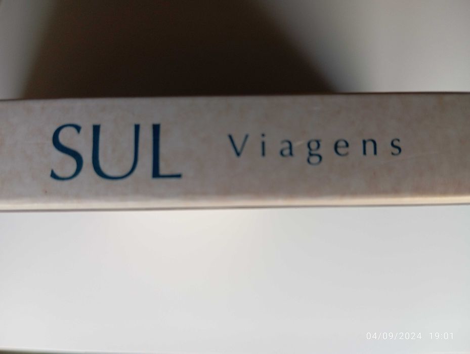 Livro "Sul Viagens" (Miguel Sousa Tavares)