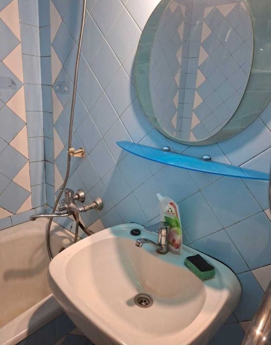 Продам 2 ком. квартира в доме с газом Королева Вильямса Южный рынок Таирова